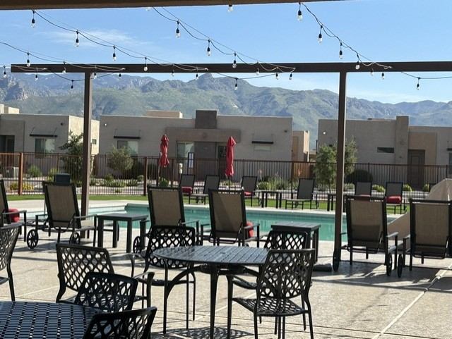 Casitas Catalina &mdash; resident pool and patio